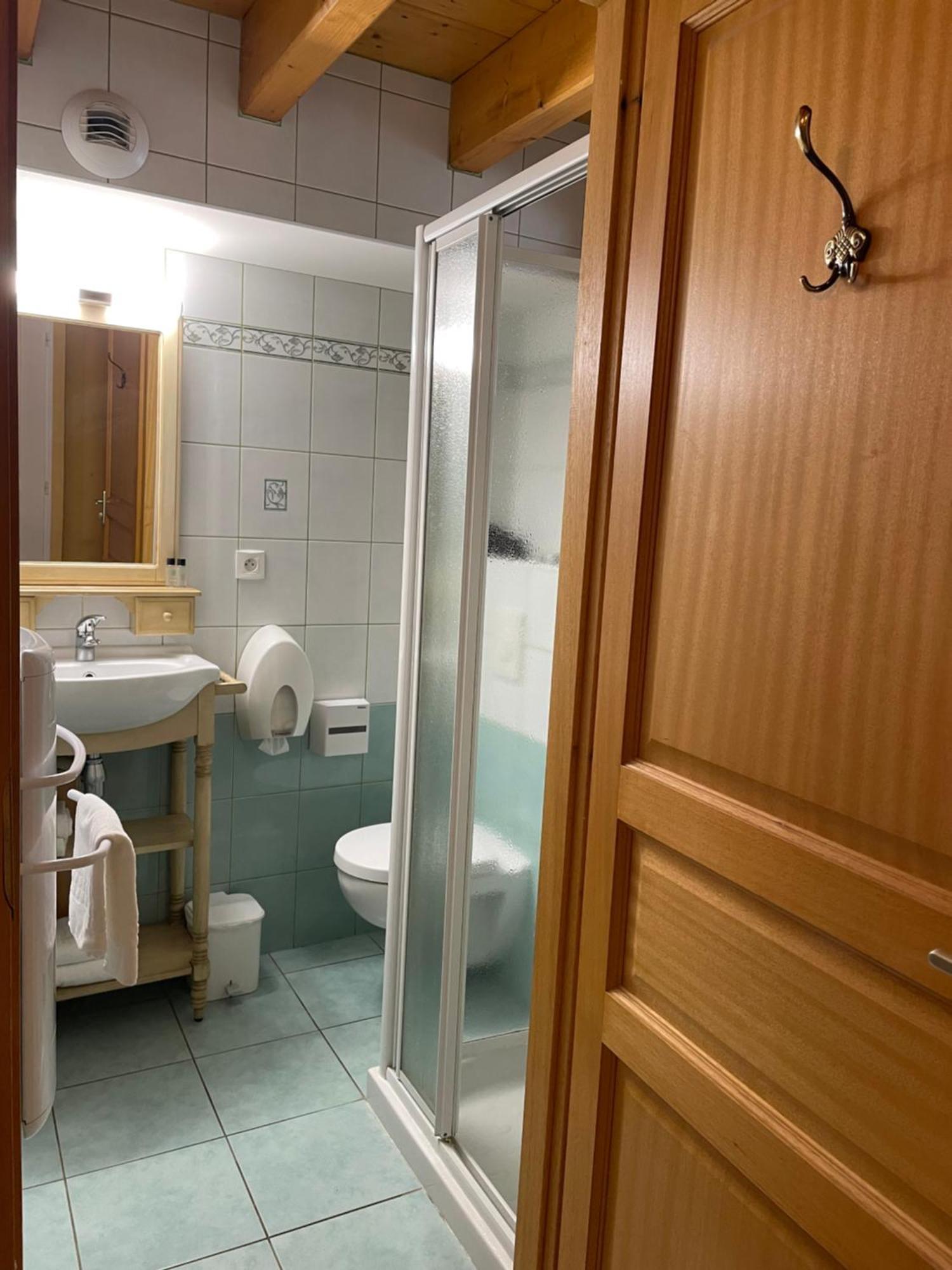 Auberge La Ferme De Ferrieres Annecy Ngoại thất bức ảnh